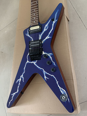 China Custom Vintage Electric Guitar in Blue Color supplier
