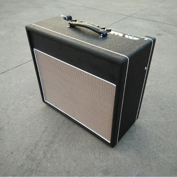 Vox Style Tube Guitar Amplifier Combo 30W with Reverb Gain, Fat Switch, Treble, Bass, Middle, Volume, Reverb