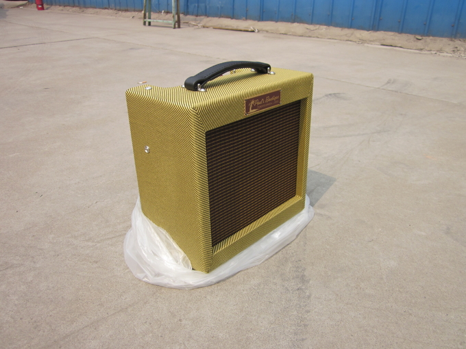 5F2A Style Champ Classic A Handmade Tweed Guitar Amplifier Combo 5W with Volume and Tone Control 1*10 Speaker