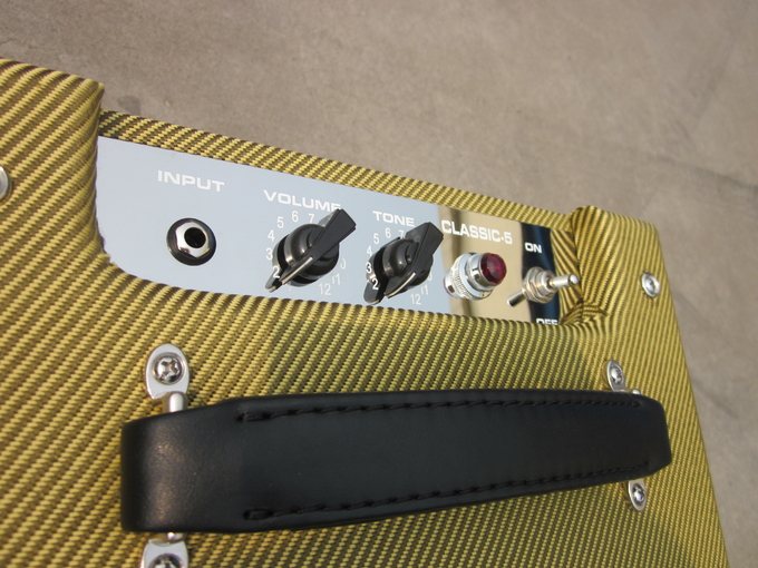 5F2A Style Champ Classic A Handmade Tweed Guitar Amplifier Combo 5W with Volume and Tone Control 1*10 Speaker