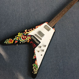 China New styles of high-quality customized V electric guitar,Rosewood Fingerboard supplier