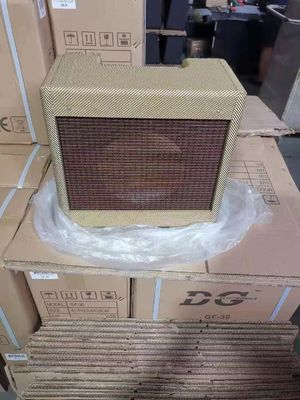 China Custom 5F1A Style Champ Tweed Guitar Amplifier Cabinet supplier