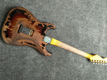 High Quality The new handmade remains ST SRV electric guitar,Do old electric guitar,Real photo,Free shipping supplier