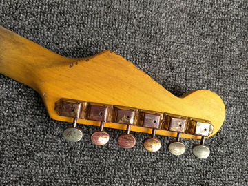 High Quality The new handmade remains ST SRV electric guitar,Do old electric guitar,Real photo,Free shipping supplier