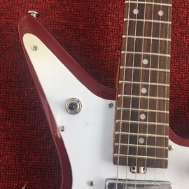 Electric guitar in red supplier