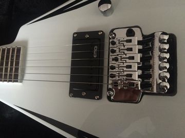 6 strings LTD flying V model electric guitar floyd rose bridge rosewood fingerboard custom guitar supplier