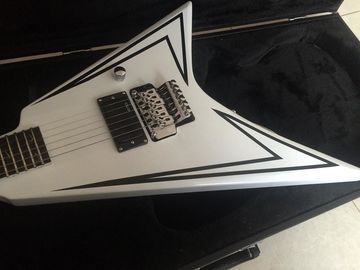 6 strings LTD flying V model electric guitar floyd rose bridge rosewood fingerboard custom guitar supplier