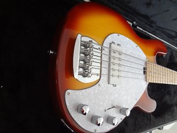 5 string basss guitar Ernie ball Musicman Sting Ray5 bass Sunburst color Active pickups supplier