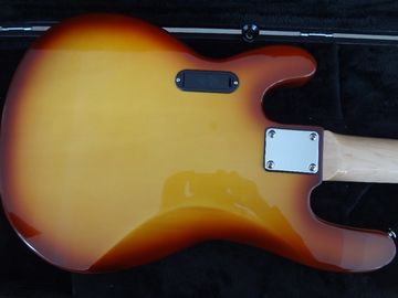5 string basss guitar Ernie ball Musicman Sting Ray5 bass Sunburst color Active pickups supplier