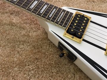 jackson custom guitar White color Golden hardwares Blocks inlay on rosewood fingerboard flying v electric guitar 6 strin supplier