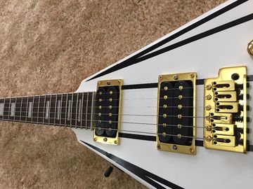 jackson custom guitar White color Golden hardwares Blocks inlay on rosewood fingerboard flying v electric guitar 6 strin supplier