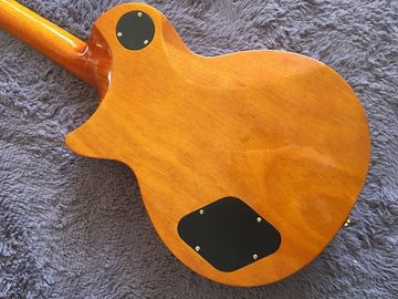 LP custom guitar tobacco sunburst quilted maple body Back contour and neck joint contour Ebony fingerboard custom guitar supplier