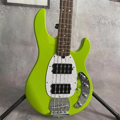 Custom 4 Strings Stingray Electric Bass Guitar in Green with White Pickguard Rosewood Fretboard supplier