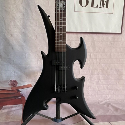 Custom Special Shape 4 Strings Electric Bass Guitar Basswood Body with Matte Finishing supplier