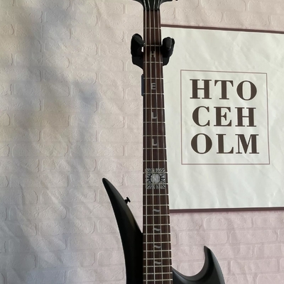 Custom Special Shape 4 Strings Electric Bass Guitar Basswood Body with Matte Finishing supplier