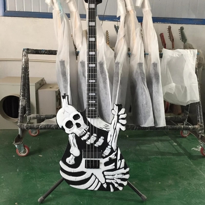 Factory George Lynch Skull Skeleton 4 Strings Electric Bass Guitar Basswood Body supplier