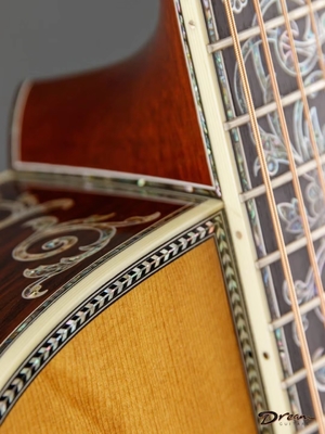 Custom Martin Style D-50 Limited-Edition Dreadnought Acoustic Guitar Natural with Herringbone Binding, Solid Wood Guitar supplier