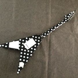 Stock Randy Rhoads Guitar Harpoon Polka Dot Flying V standard electric Guitar Replica Collectible supplier