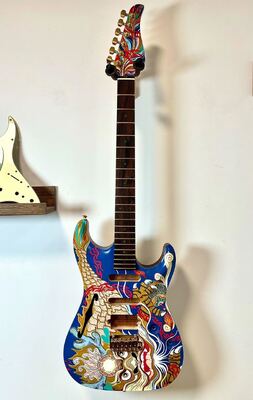 Custom Handpainted Electric Guitar Accept Guitar and Bass with OEM supplier