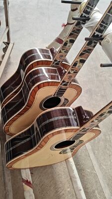 Martin D-300 Limited-Edition Dreadnought Acoustic Guitar supplier