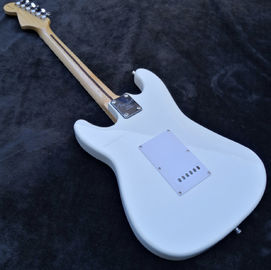 white Scalloped Fingerboard Yngwie Malmsteen Big Head double tremolo Electric Guitar supplier