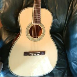 AAAAA all solid wood guitar customize right the best D shape right left handed acoustic electric guitar supplier