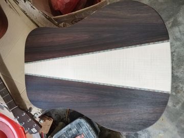 Custom Solid Spruce Top Abalone Ebony Fingerboard OOO Style Acoustic Guitar in Natural supplier