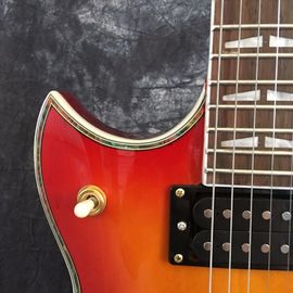 Cherry Sunburst Finishing YMH SG Electric Guitar CS Cherry Sunburst SG Electric Guitar With Gold Hardware supplier