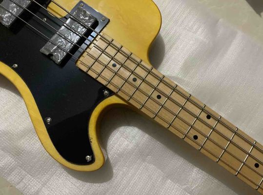 Custom 4 Strings RD Bass Guitar supplier