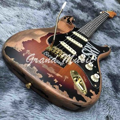 High Quality The new handmade remains ST SRV electric guitar,Do old electric guitar,Real photo,Free shipping supplier