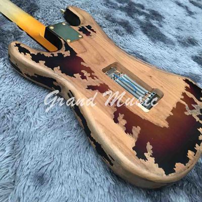 High Quality The new handmade remains ST SRV electric guitar,Do old electric guitar,Real photo,Free shipping supplier