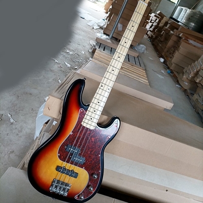 Custom 4 Strings in Tobacco Sunburst Electric Bass Maple Fretboard supplier