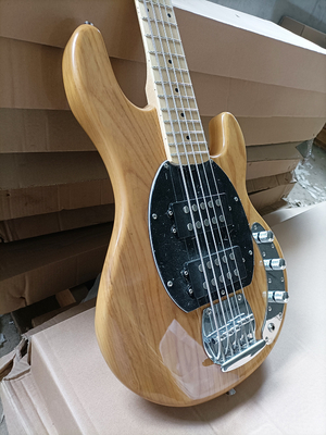 Custom 5 Strings Electric Bass Natural Wood Color with Ash Body Maple Fretboard supplier